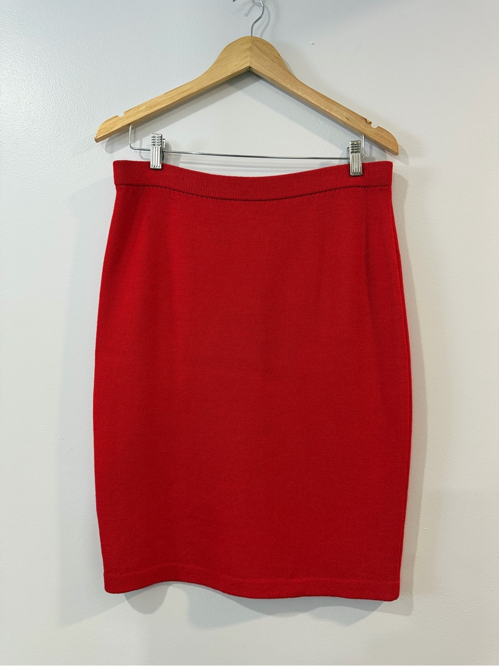 St. John Collection by Marie Gray Red Knit Skirt